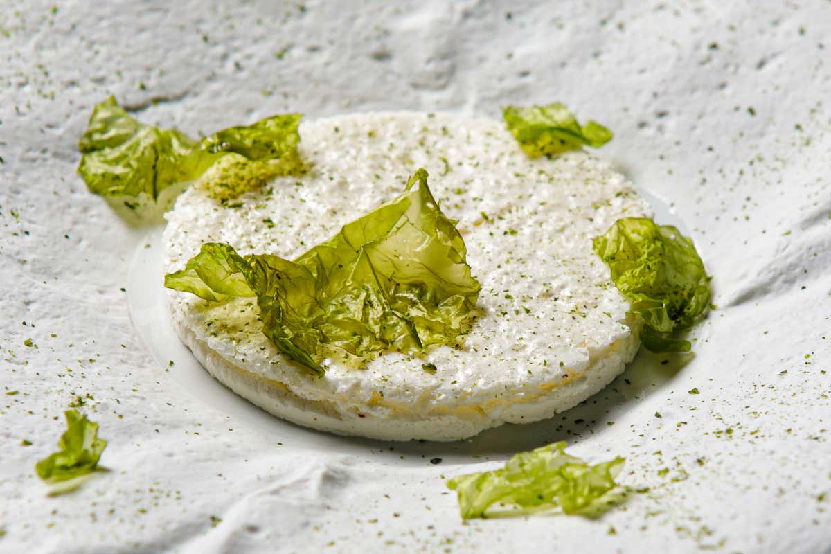 Luna e dolci dell’anima: cosa mangi secondo la tua emotività culinaria